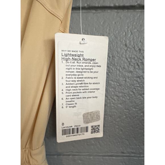 NWT Women's Lululemon Lightweight High-Neck Romper in Butter Yellow size 0 - Picture 4 of 5